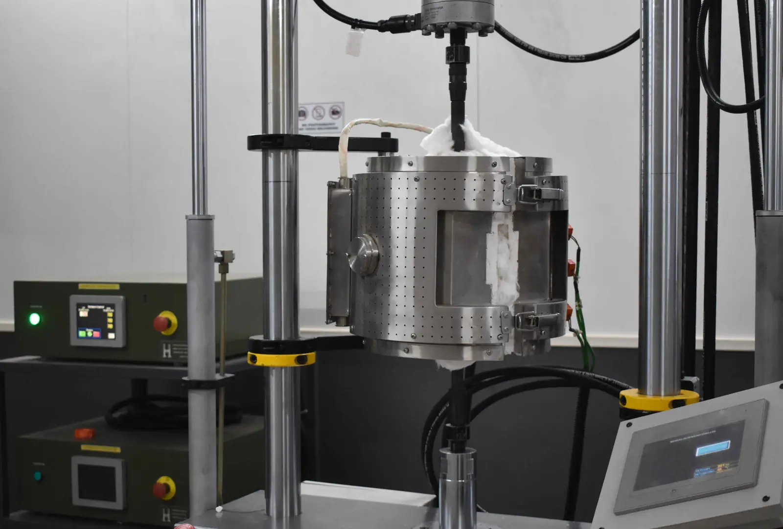 Tensile Machine with Furnace at TCR